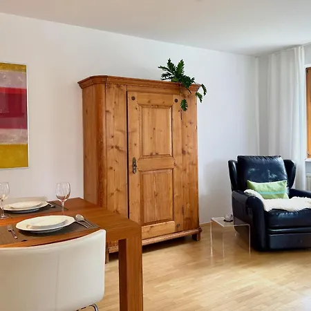 Apartment Im Schoenen Dorf - Idyllische Lage Mit Terrasse Und Garten