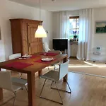 Im Schoenen Dorf - Idyllische Lage Mit Terrasse Und Garten Apartamento *