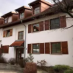 Apartamento Im Schoenen Dorf - Idyllische Lage Mit Terrasse Und Garten *
