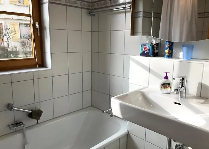 Ferienwohnung Im Schoenen Dorf - Idyllische Lage Mit Terrasse Und Garten *